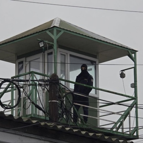Percheziții la Penitenciarul Constanța - Poarta Alba pentru trafic de droguri