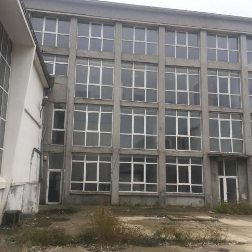 Fabrica de produse ceramice din Ovidiu, scoasă la licitație la un preț redus