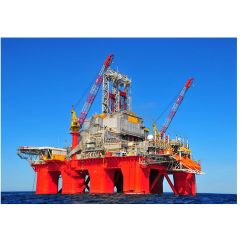 Unitatea gigant de foraj offshore pentru Neptun Deep, pregătită să iasă din Portul Agigea spre larg