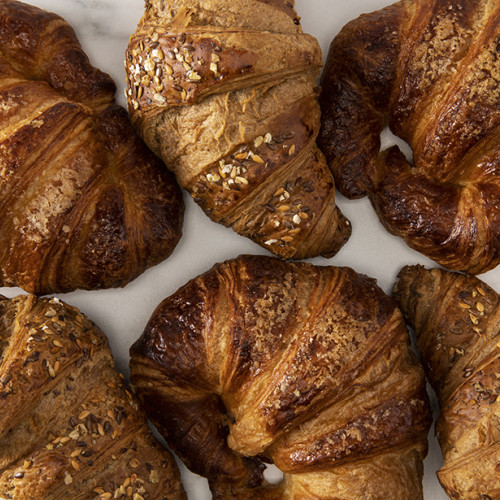 Auchan retrage croissante cu margarină din cauza unor suspiciuni de contaminare