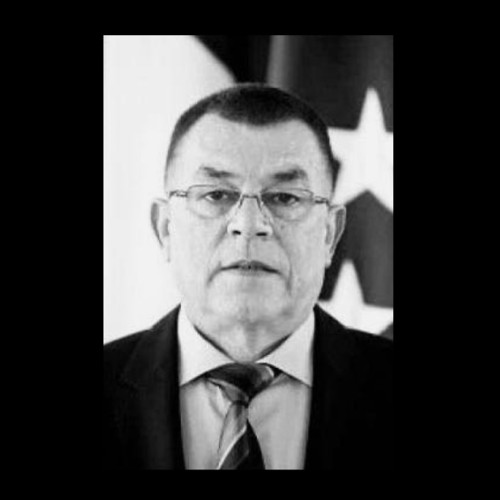 A fost Ținut pentru prima dată în condiții speciale. Radu Stroe, fost ministru al Afacerilor Interne, a decedat la vârsta de 75 de ani, informează surse din mediul public. El a condus Ministerul Administratiei și Internelor între anii 2012 și 2014.