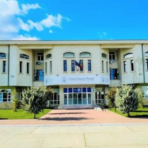 universitatea ovidius din constanța va instala o centrală fotovoltaică pentru autoconsum