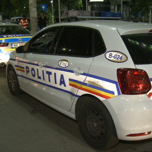 Trei tineri prinși în timp ce furau cablu de cupru în zona pădurii Dumbrava