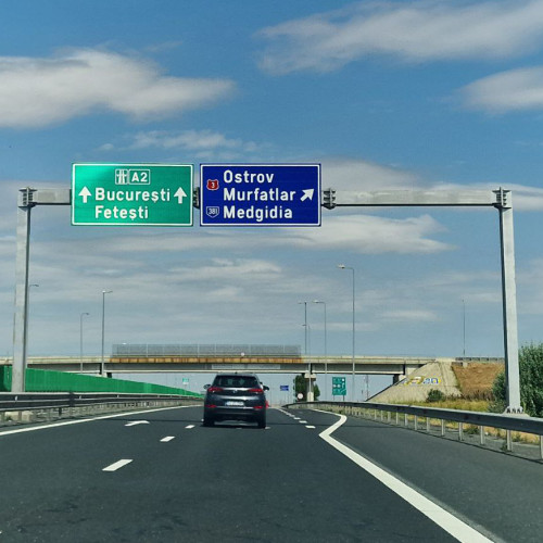 restricții de circulație pe autostrada A2 pentru lucrări la rosturile de dilatație