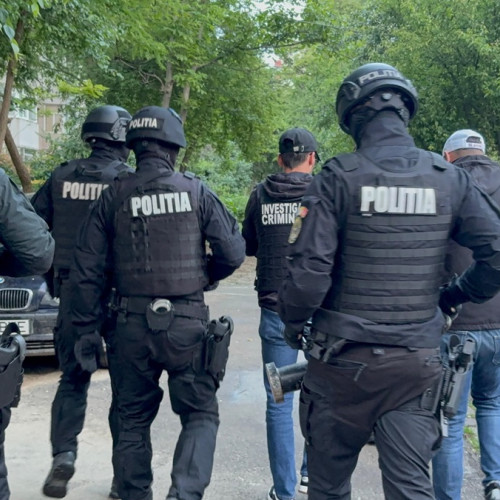 ALERTĂ DIICOT: Infractorii trimit mesaje sau sună în numele Poliției, ANAF sau BNR. Raportați imediat
