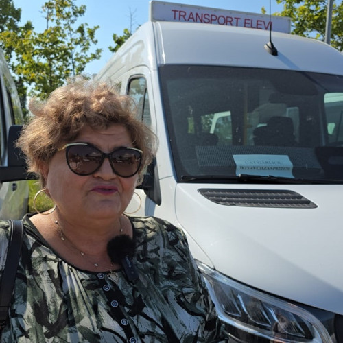 Primăria Gârliciu a primit astăzi de la Consiliul Județean Constanța un microbuz electric pentru elevii comunei