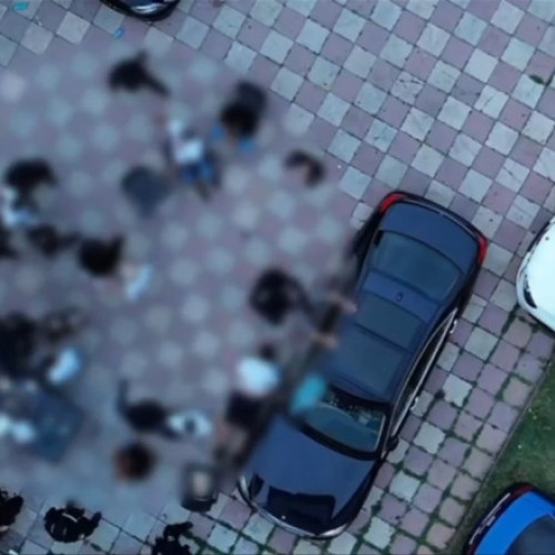 Video Descinderi de amploare la clanurile Pian și Purcel. Acuzații de trafic de persoane, proxenetism și spălare de bani