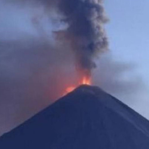 Un vulcan a erupt în Rusia, după seismul puternic din Orientul Îndepărtat