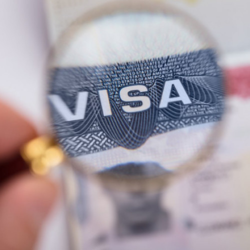 Ministra de Externe, despre admiterea României în programul Visa Waiver: „Suntem într-un moment în care reclădim încredere”