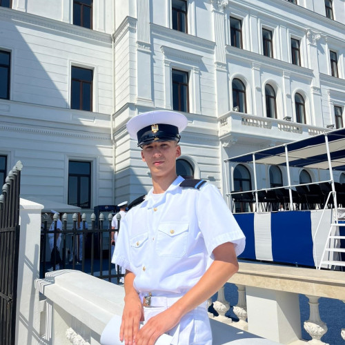 Adrian Melinte, tânăr elev militar, obține premiu la olimpiada de istorie
