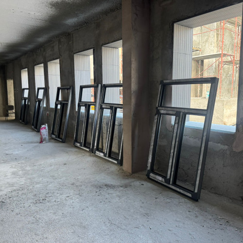 Lucrările de reabilitare a unui corp al liceului din Mihail Kogălniceanu avansează rapid