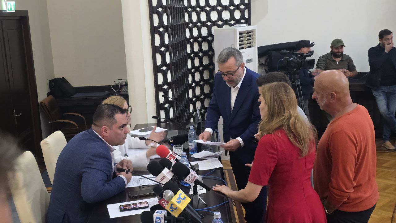 Consiliul Local Constanța contestă în recurs decizia privind ședințele cu prezență fizică