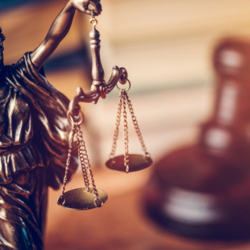 Magistrații pregătesc decizia privind continuarea protestului după respingerea reformei pensiilor