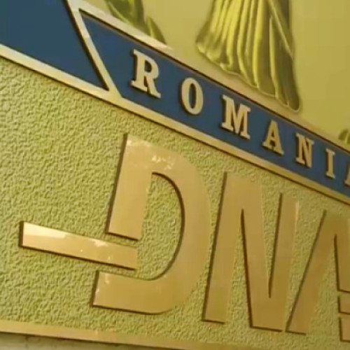 Inspector antifraudă din Bucureşti prins în flagrant în timp ce primea mită