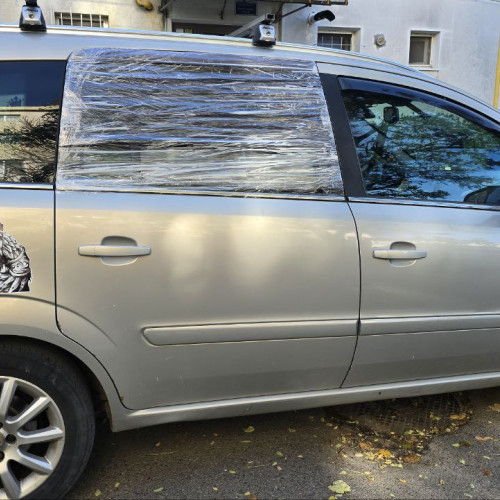 Șofer reținut după ce a provocat distrugeri pe strada Badea Cârțan din Tomis Nord