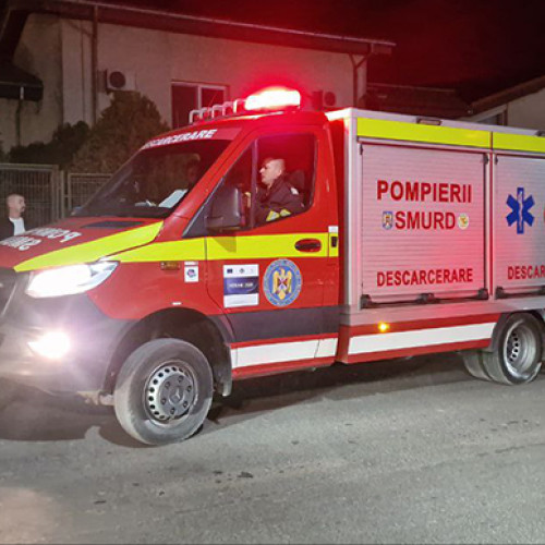 Incendiu stins la acoperișul unui restaurant din Constanța