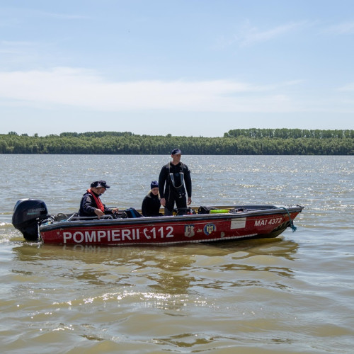 Bărbat electrocutat mortal după ce firul lansetei a atins un cablu de înaltă tensiune