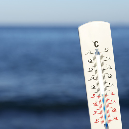 Vreme caldă până duminică în Dobrogea, apoi scădere de temperatură