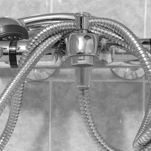 Atenționare în Constanța: întrerupere a apei calde pentru mai multe blocuri pe 3 noiembrie 2025