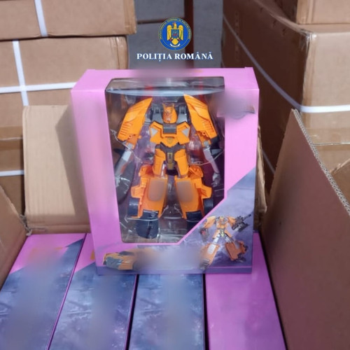 Prindere de jucării contrafăcute în Constanța cu sprijinul vămii